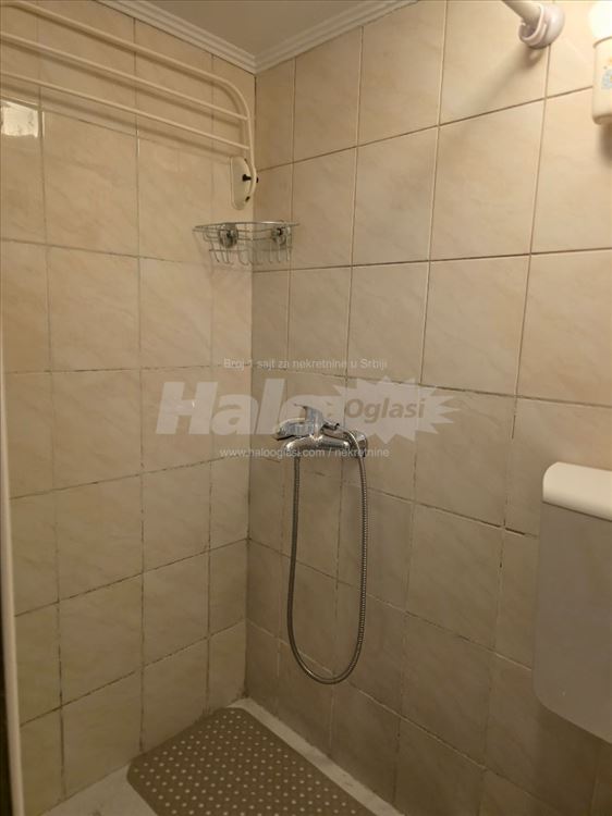 Jednosoban stan 31m² sa baštom - Dedinje — 11