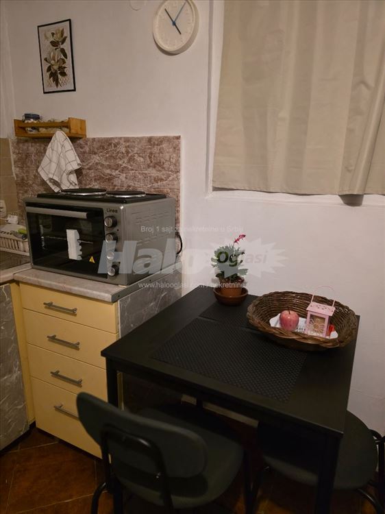 Jednosoban stan 31m² sa baštom - Dedinje — 14