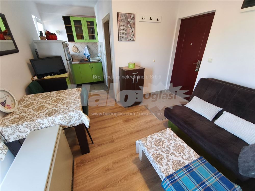 Jednosoban stan 35m2,Zemun,Altina — 2