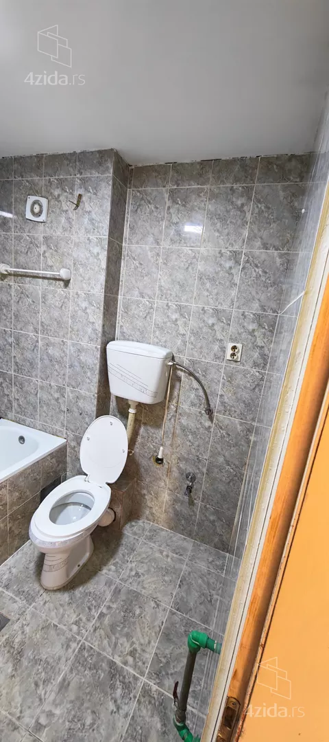 Jednosoban stan na prodaju, Mihaila Milovanovića 64G, 58.000€, 39m² — 15
