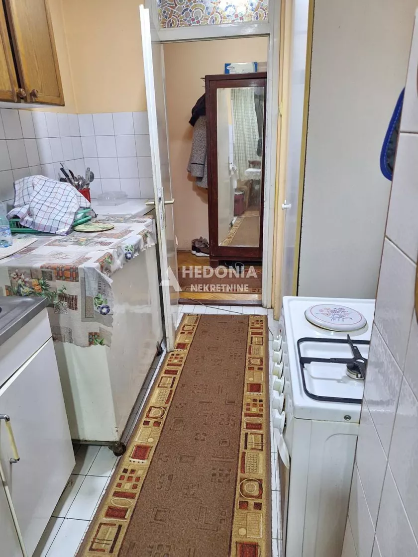 Jednosoban stan na prodaju, Obalskih Radnika 41, 110.000€, 28m² — 4
