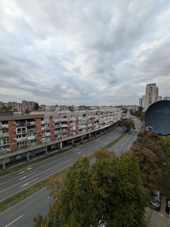 Jednosoban stan sa parkingom na Zemunskom keju — 7