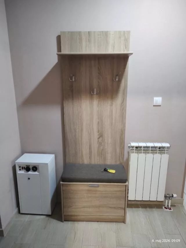 Jednosoban stan za izdavanje, Bratstva I Jedinstva 31A, 360€, 40m² — 5