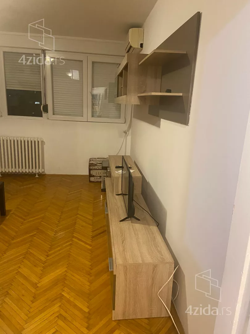 Jednosoban stan za izdavanje, Bulevar Zorana Đinđića 116, 350€, 32m² — 7