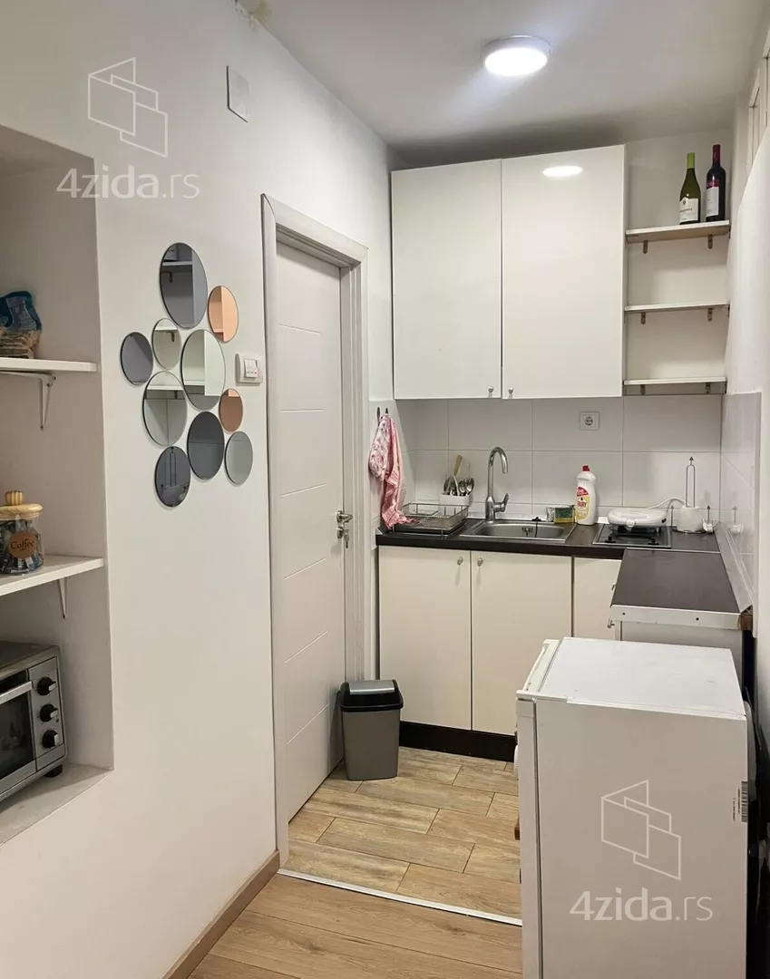 Jednosoban stan za izdavanje, Dimitrija Tucovića, 400€, 30m² — 5