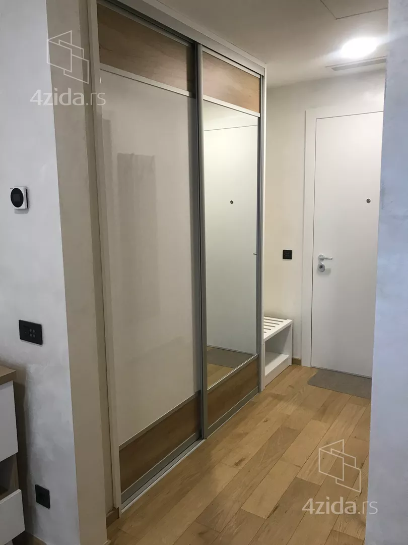Jednosoban stan za izdavanje, Dorćol, 1.000€, 34m² — 2