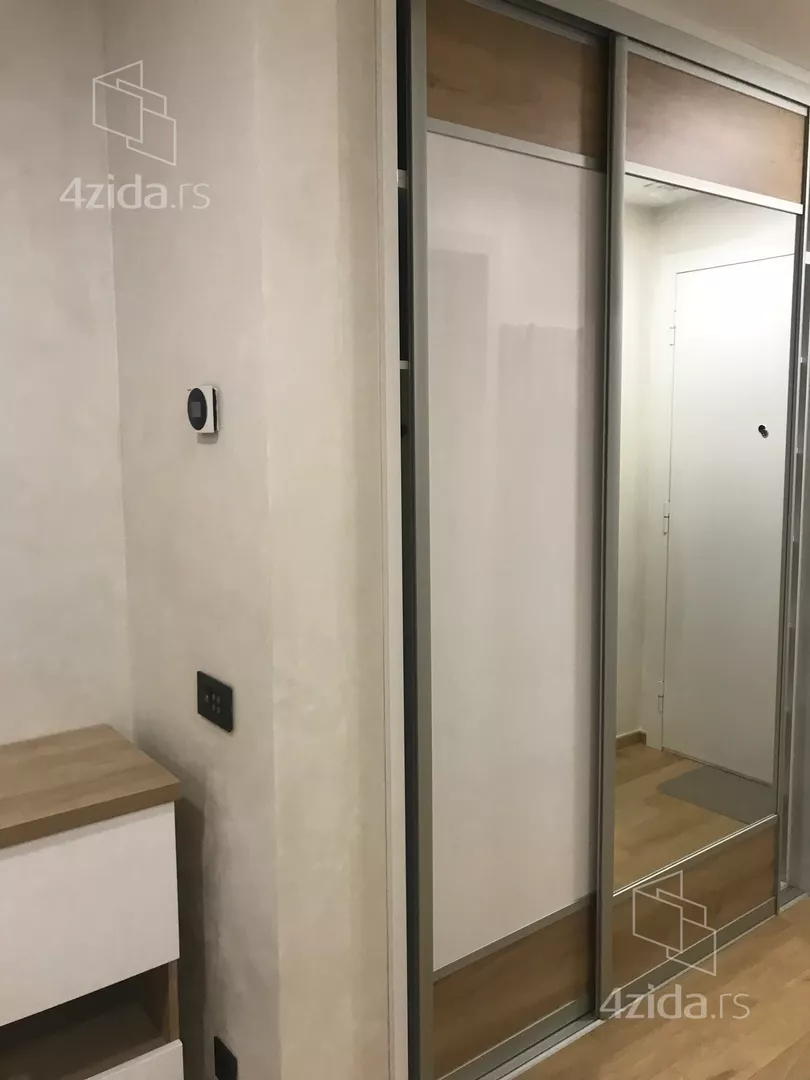 Jednosoban stan za izdavanje, Dorćol, 1.000€, 34m² — 3