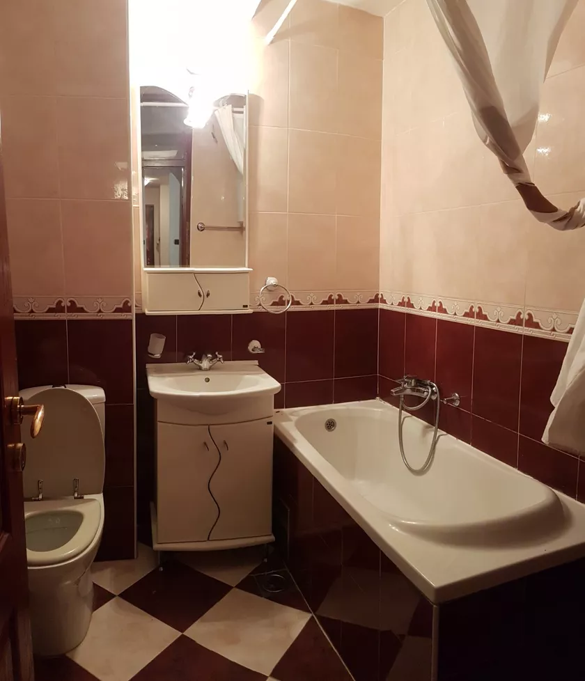 Jednosoban stan za izdavanje, Dragiše Brašovana, 550€, 41m² — 3