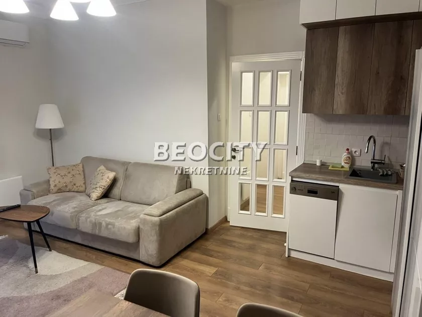 Jednosoban stan za izdavanje, Džordža Vašingtona, 450€, 36m² — 2