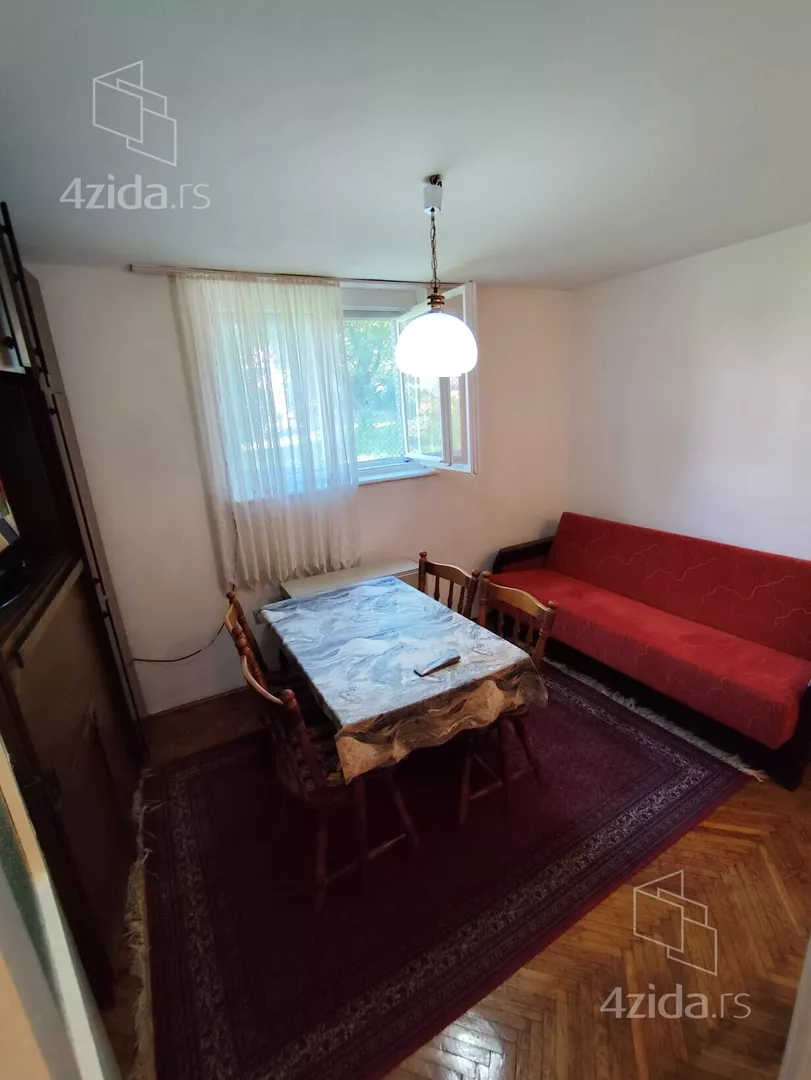 Jednosoban stan za izdavanje, Jelenov Žleb, 300€, 34m² — 5