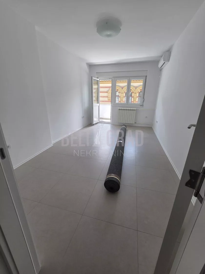 Jednosoban stan za izdavanje, Majke Jevrosime, 470€, 30m² — 2