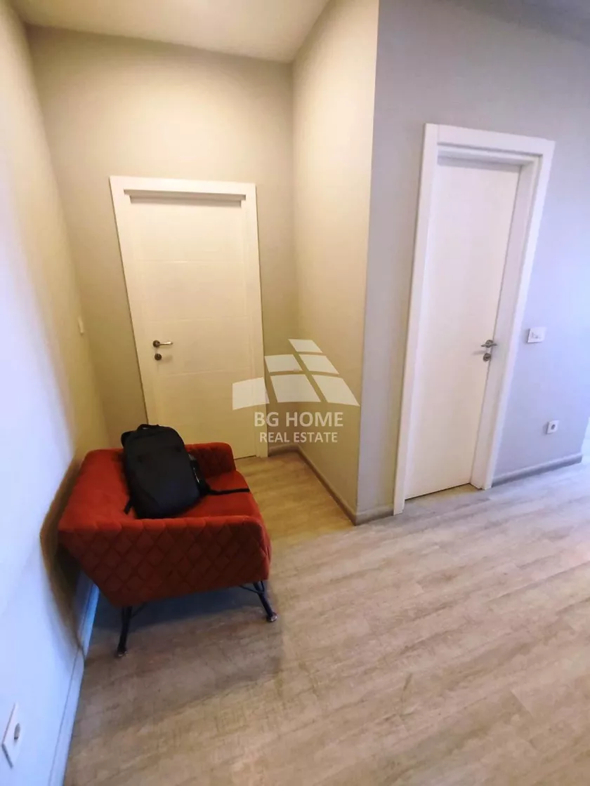 Jednosoban stan za izdavanje, Marka Oreškovića, 400€, 31m² — 5
