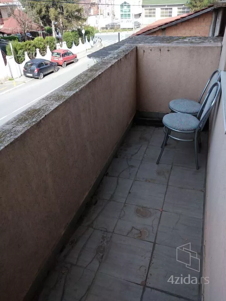 Jednosoban stan za izdavanje, Matice Srpske 1, 300€, 34m² — 6