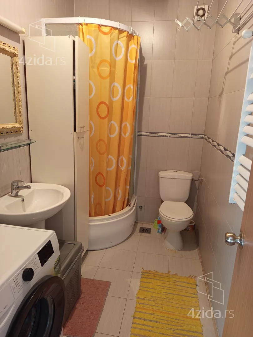 Jednosoban stan za izdavanje, Mirijevo, 300€, 32m² — 2