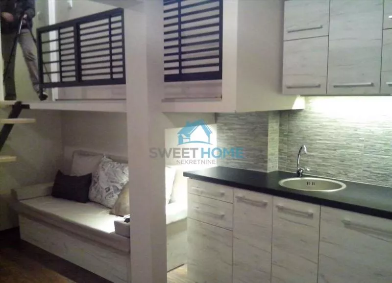 Jednosoban stan za izdavanje, Nikodima Milaša, 380€, 34m² — 3