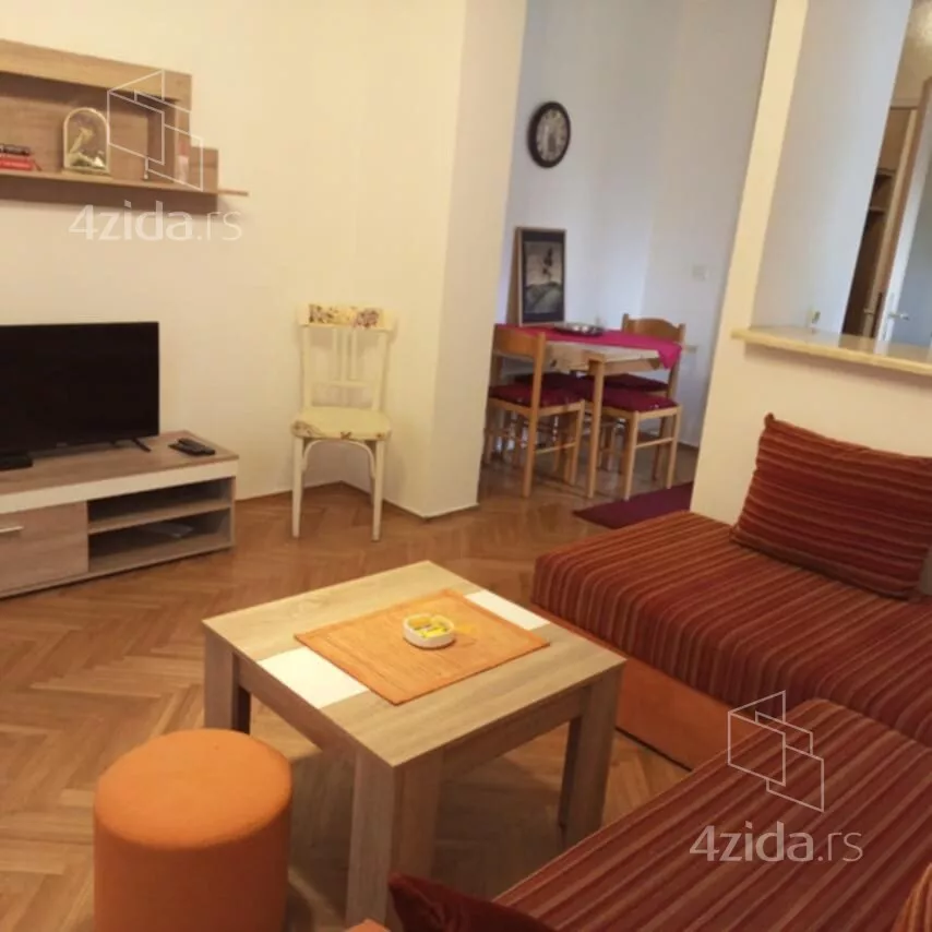 Jednosoban stan za izdavanje, Obalskih Radnika, 450€, 37m² — 2