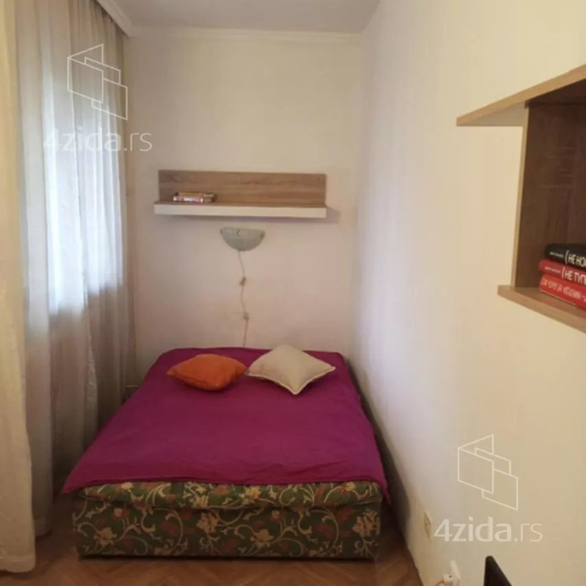 Jednosoban stan za izdavanje, Obalskih Radnika, 450€, 37m² — 4