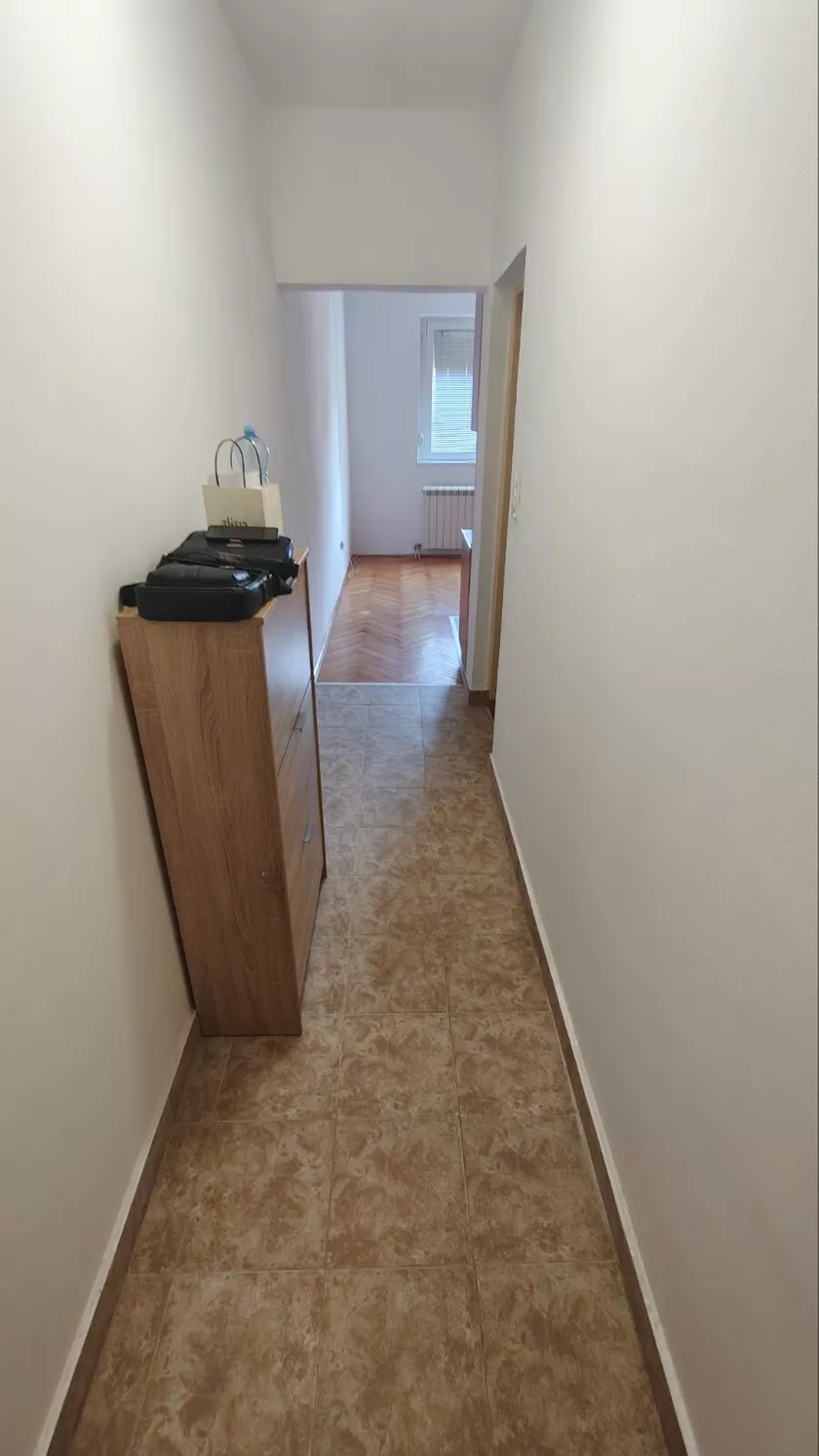 Jednosoban stan za izdavanje, Oplenačka 70, 300€, 40m² — 4