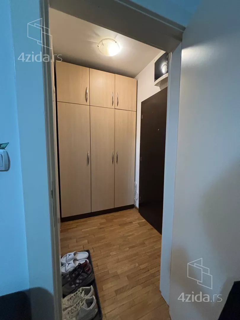 Jednosoban stan za izdavanje, Pukovnika Purića 1, 400€, 31m² — 8