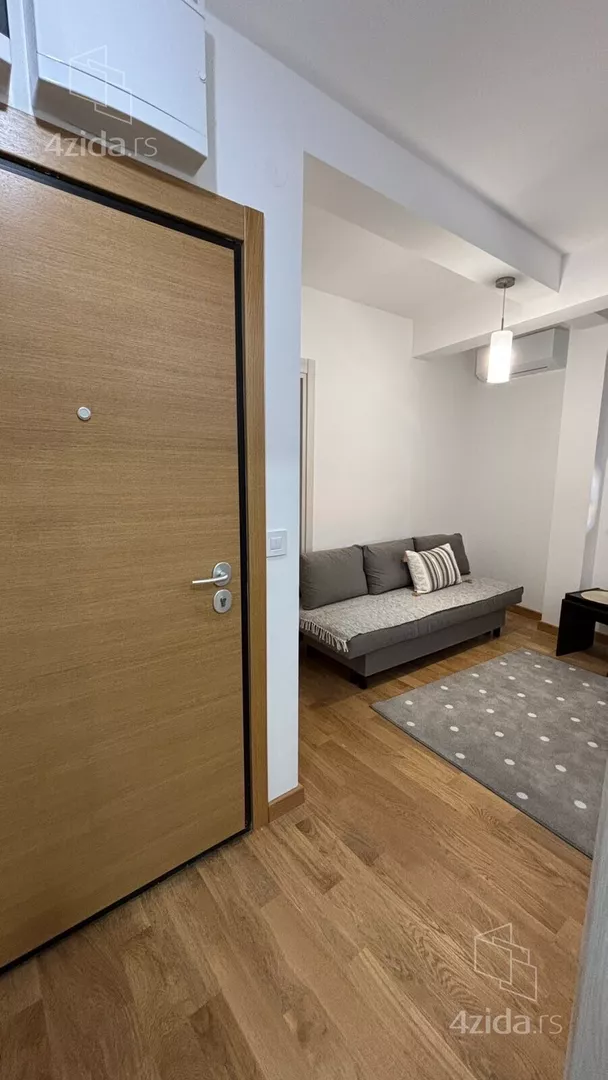 Jednosoban stan za izdavanje, Rada Neimara 46, 600€, 30m² — 13