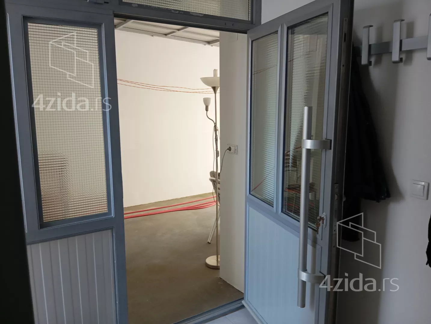 Jednosoban stan za izdavanje, Slavonskih Brigada 21, 300€, 40m² — 7