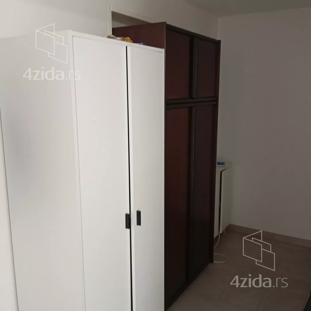 Jednosoban stan za izdavanje, Slavonskih Brigada 21, 300€, 40m² — 8
