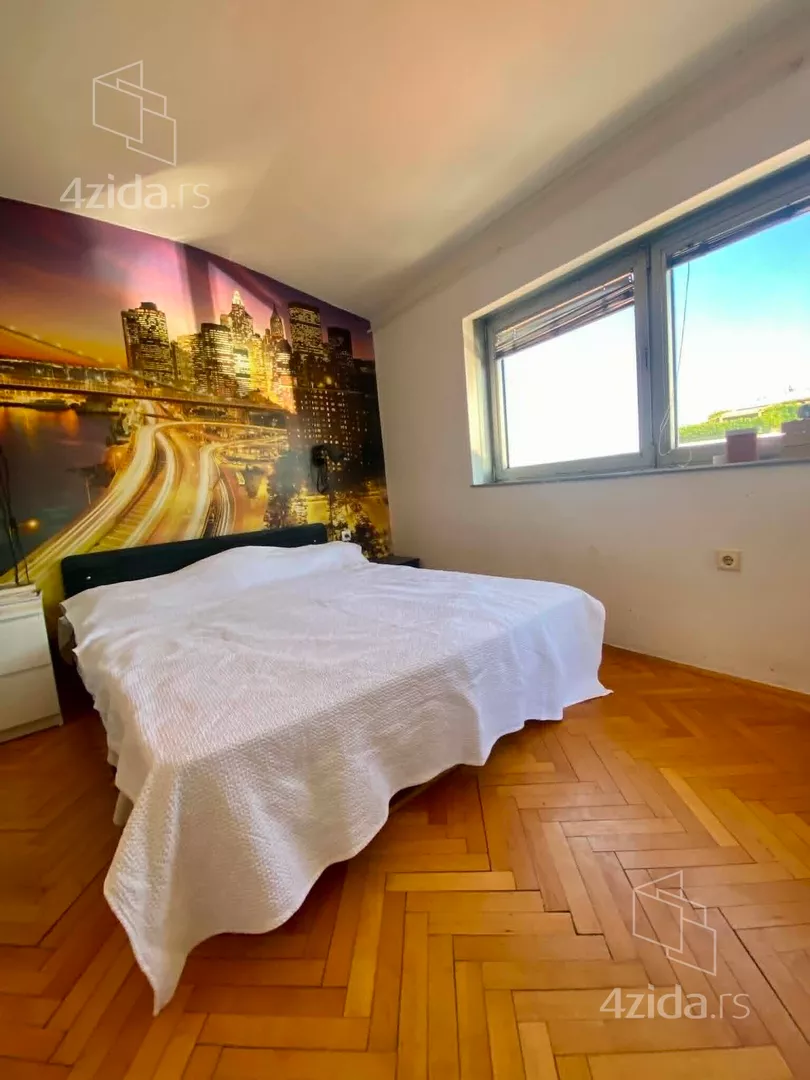 Jednosoban stan za izdavanje, Studentski Trg, 800€, 40m² — 3