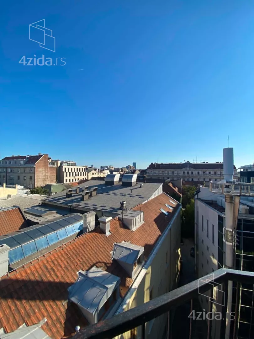 Jednosoban stan za izdavanje, Studentski Trg, 800€, 40m² — 9