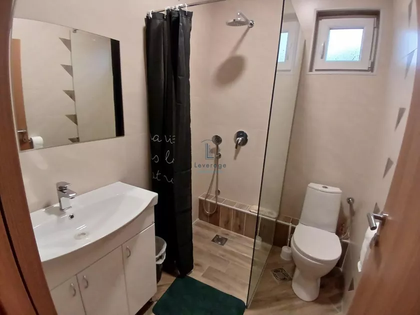 Jednosoban stan za izdavanje, Surčinski Put 16, 400€, 42m² — 5