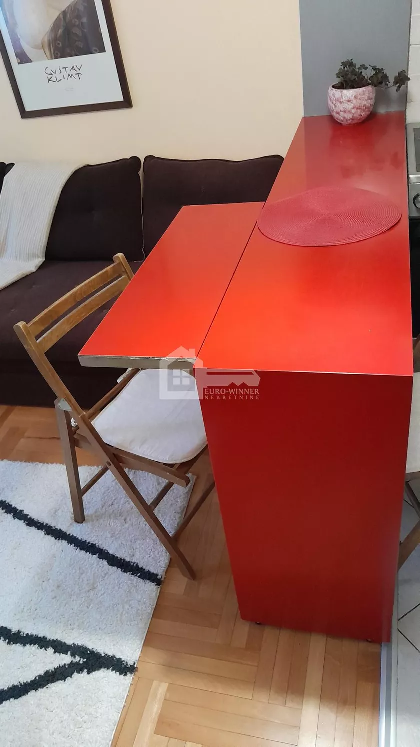 Jednosoban stan za izdavanje, Velikomoravska 7, 400€, 42m² — 5
