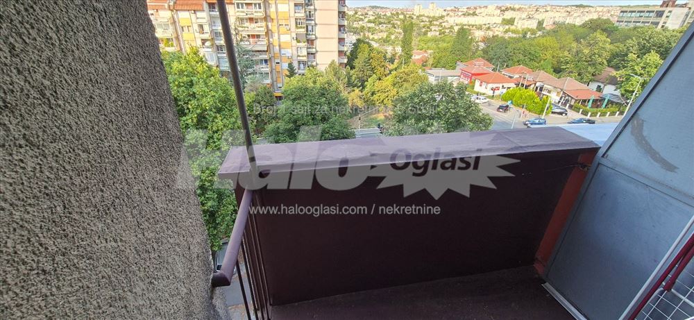 Jednosoban, terasa, parking, kod Voždovih kapija — 8