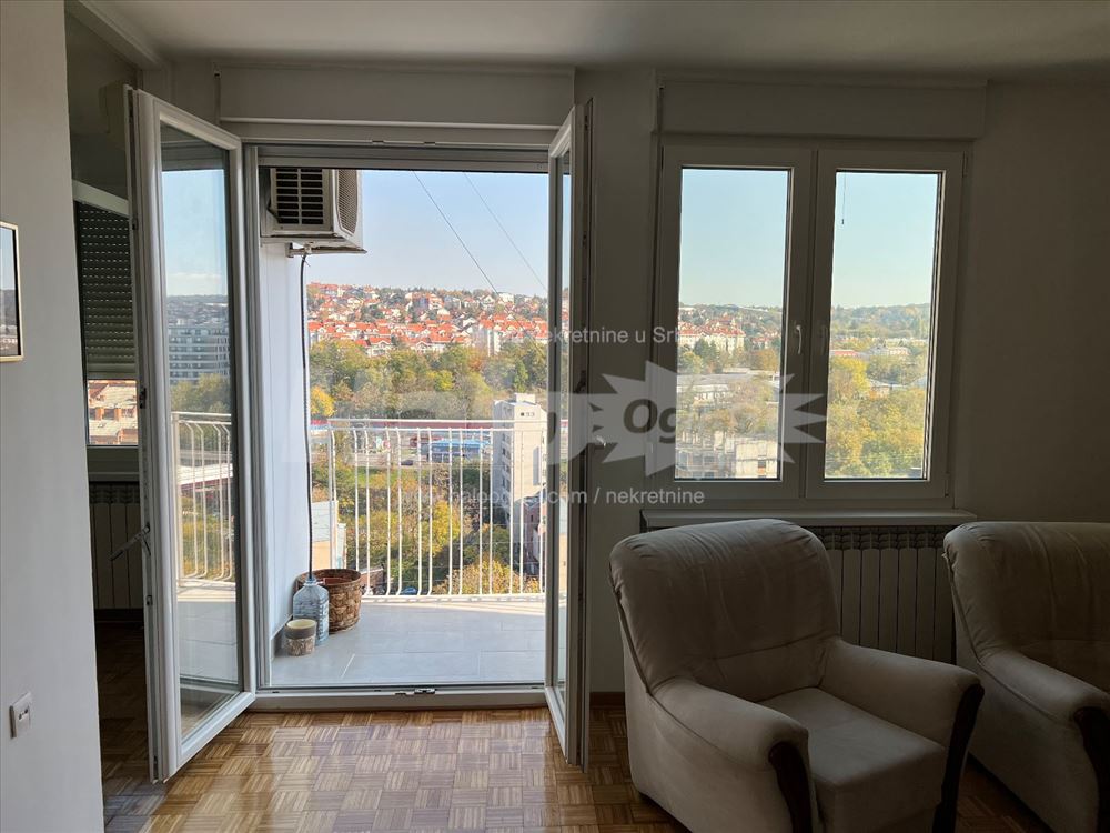 Julino brdo-dvosoban stan za izdavanje 51 m2 — 3