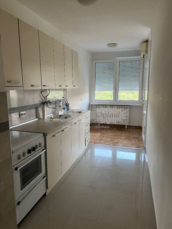 Julino brdo-dvosoban stan za izdavanje 51 m2 — 9