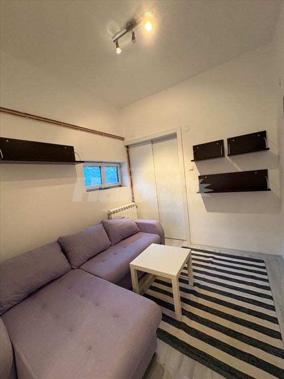 Julino brdo, garsonjera 36m², nameštena — 4
