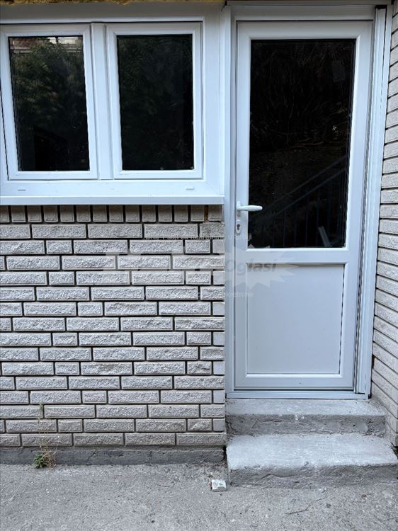 Julino brdo, garsonjera 36m², nameštena — 15