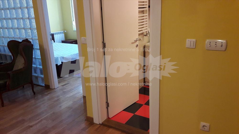 Južni bulevar, 50m2, namešten, cg, IV/VI, nova zgr — 3