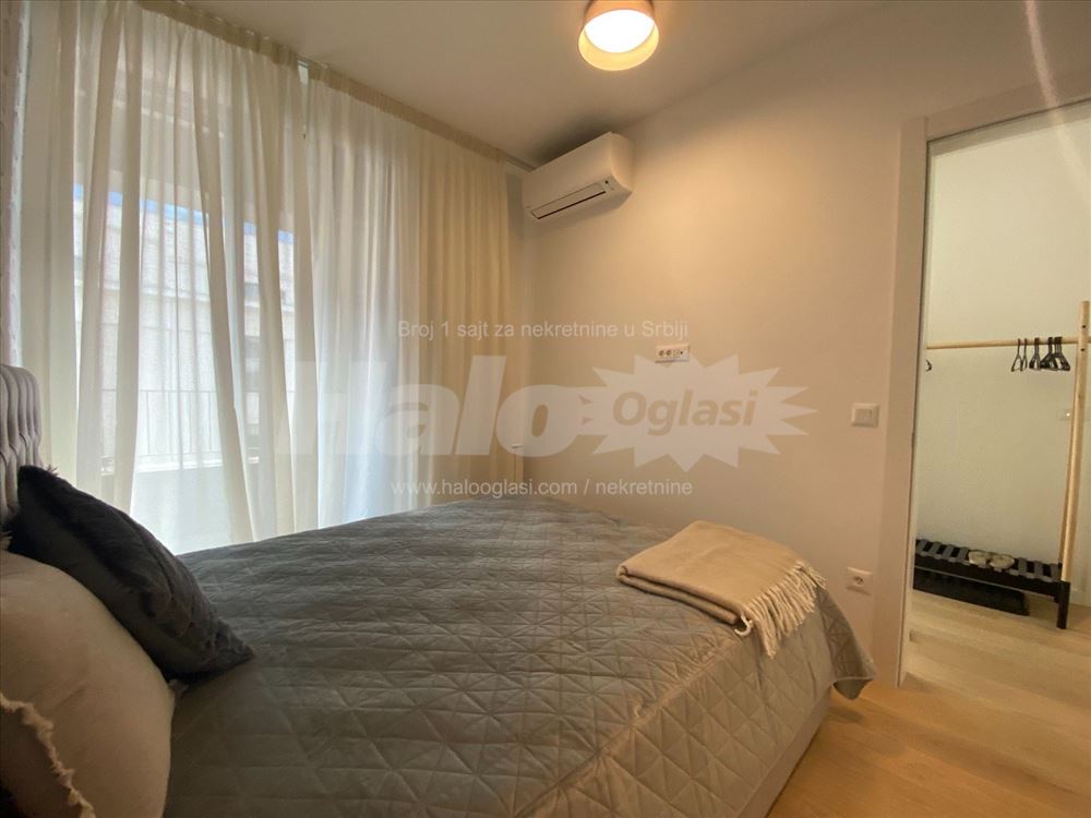 K-distrikt, 2.0 soban lux — 8