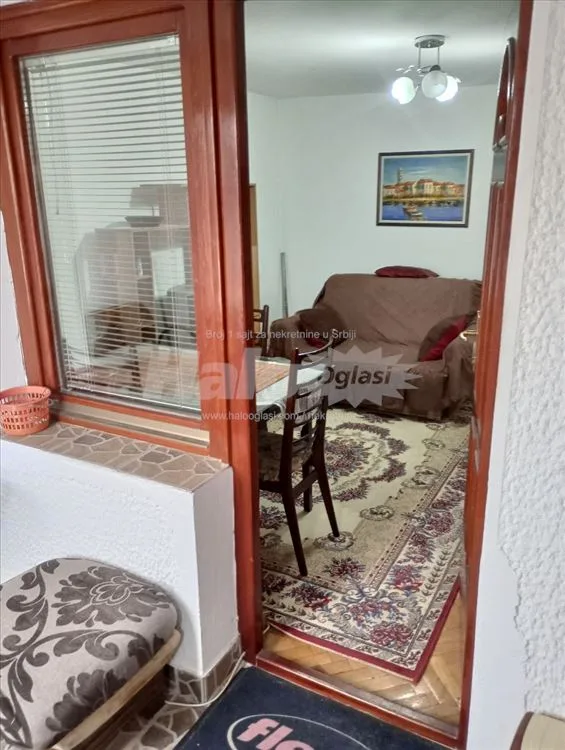 kaludjerica jednoiposoban.45m2.kuca odvojen ulaz. — 4