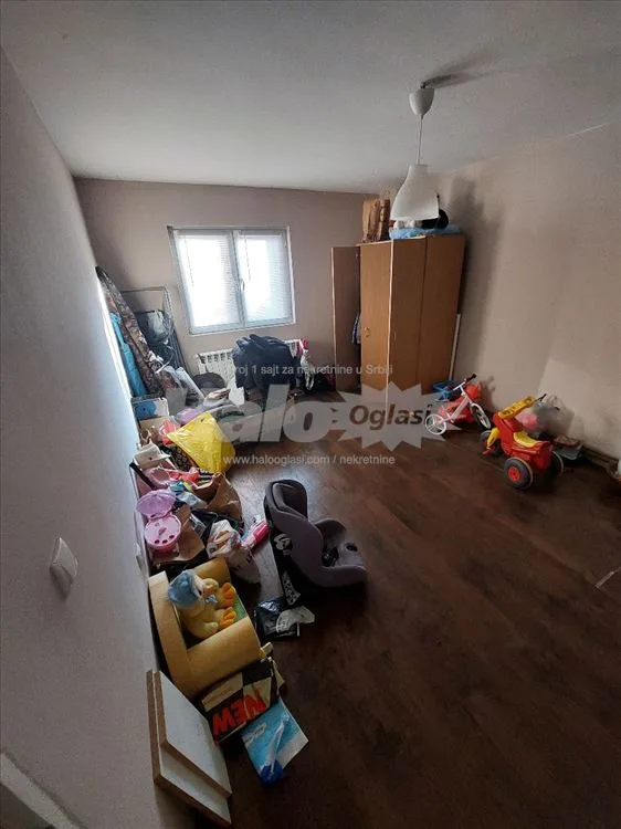 Kaluđerica, naselje Klenak Prodaje se porodična k — 6