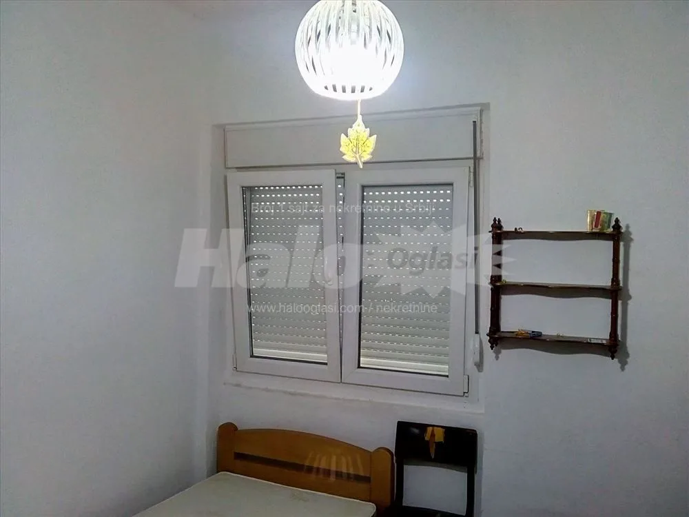 Kanarevo brdo, 0.5 garsonjera, 12 m² — 3