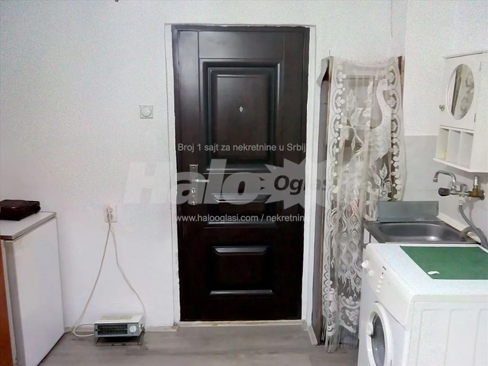 Kanarevo brdo, 0.5 garsonjera, 12 m² — 7