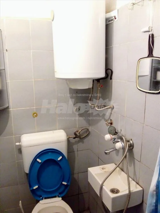 Kanarevo brdo, 0.5 garsonjera, 12 m² — 12