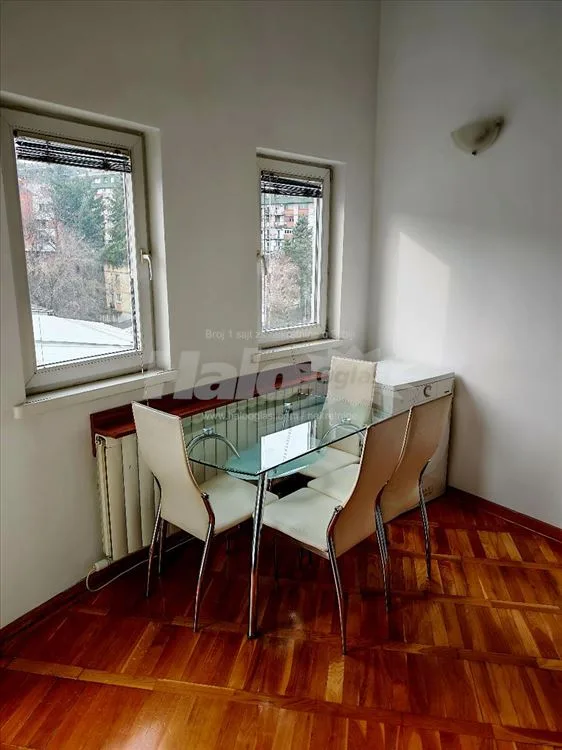 Kanarevo brdo 45m2, niski troškovi, nov nameštaj — 12