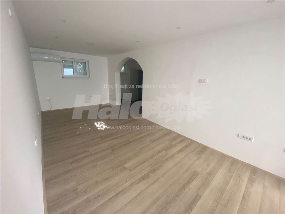 Kancelarija  35m² - Kej (niski rezijski troškovi) — 4