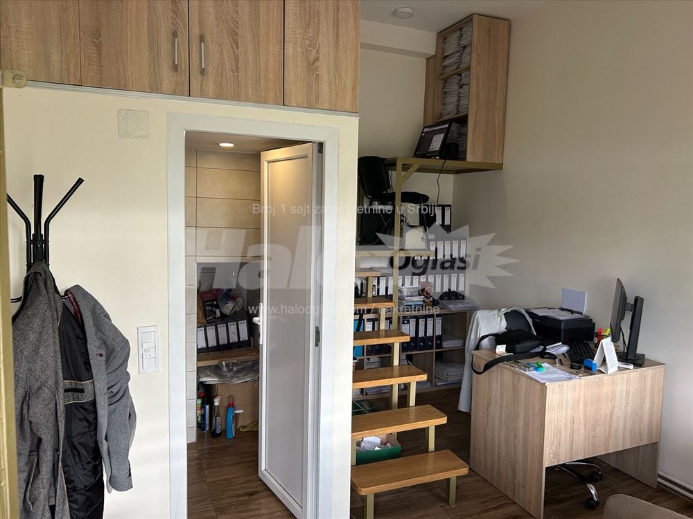 Kancelarija -lokal, hotel Jugoslavija — 4
