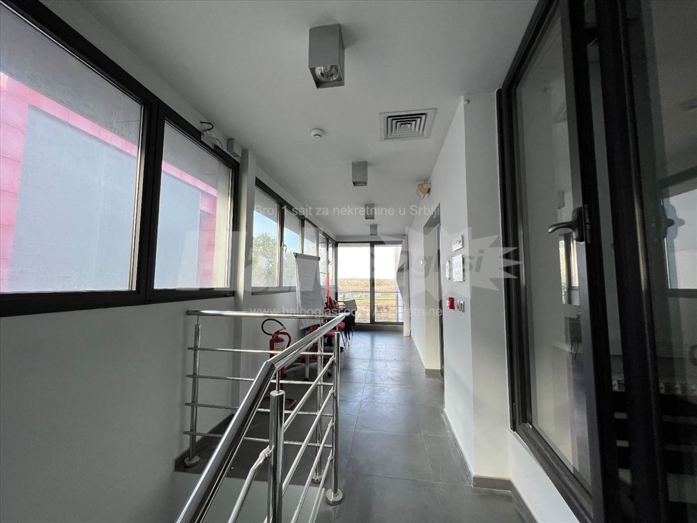 Kancelarijski prostor 300m2 - Lux — 9