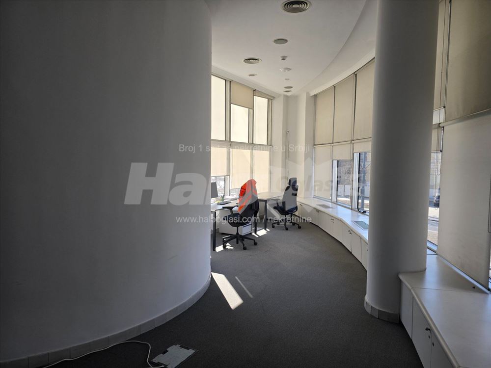 Kancelarijski prostor #centar #214m2 — 4