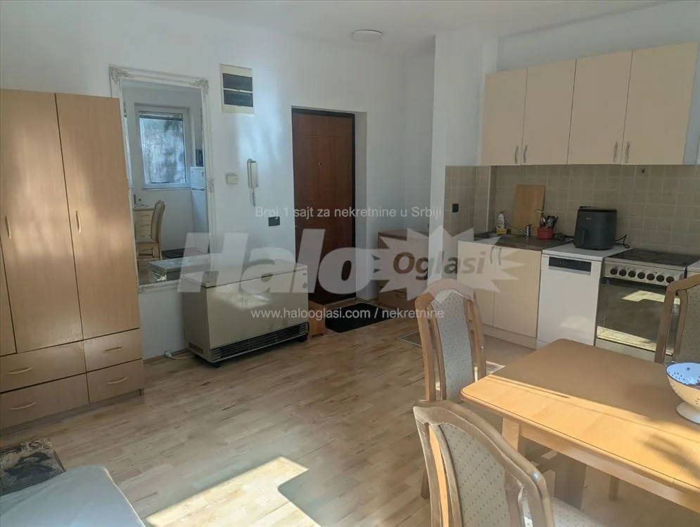 Karaburma, 34m², 1.5, uknjižen, novija gradnja — 3