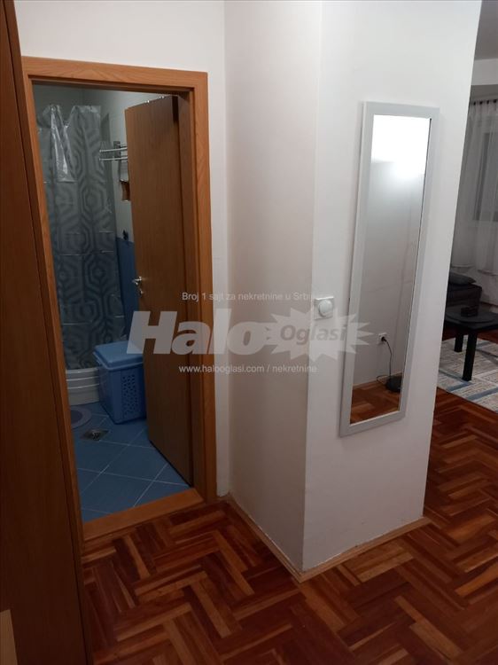 Karaburma, Dragoslava Srejovića, garsonjera 25m2 — 12