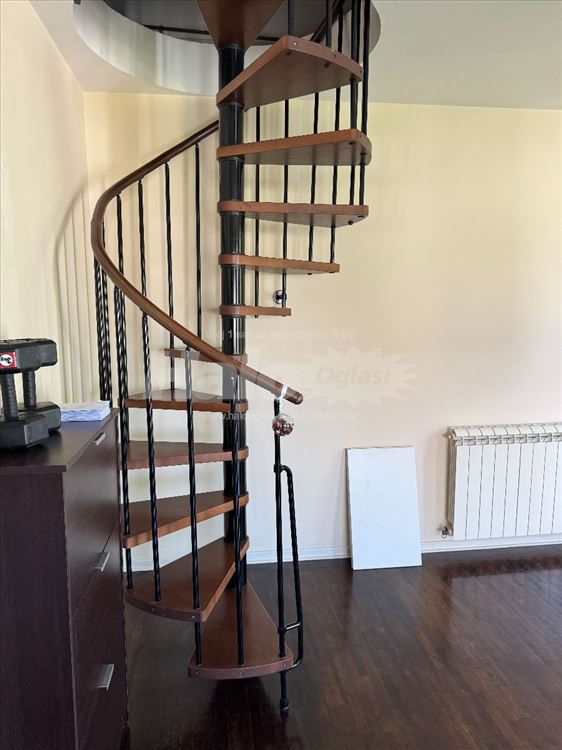 Karaburma, funkcionalan, delimično opremljen-72m2 — 10